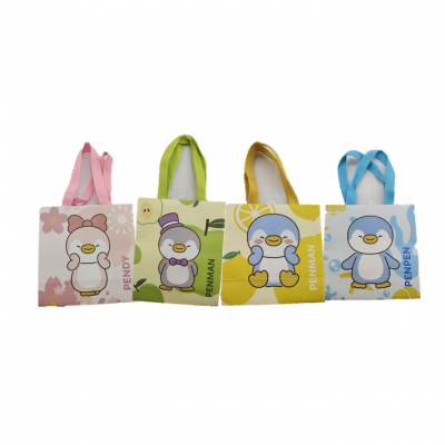 Mini Family Торбичка за подарък, 19х23 cm 