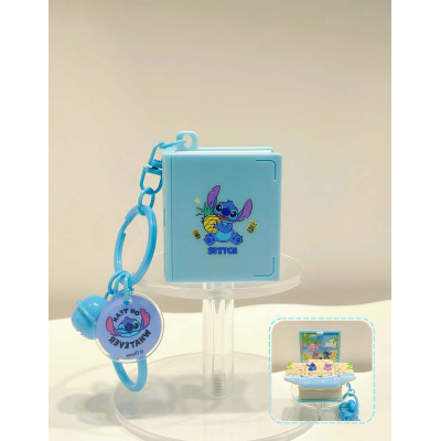 Disney Lilo & Stitch Ключодържател книга Lilo & Stitch (Stitch)